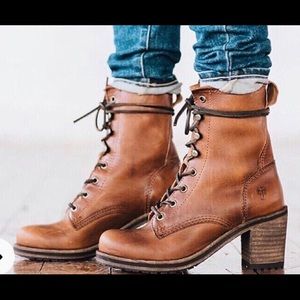 ISO! Frye Karen